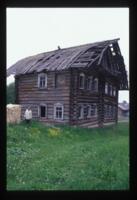 Zabolot'e (Terekhino). Log house