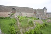 West wall of Ivangorod Fortress, view toward Namestnik Tower