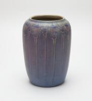 Vase with Jack-in-the-Pulpit Design  