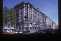 Bolshoi Prospekt 70 - 72 / 5 Podkovyrov Street (left), F. Utman apartment building